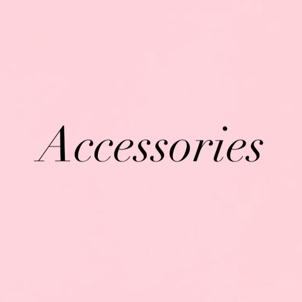 scarves 🧣 hats jewelry bags ect.
